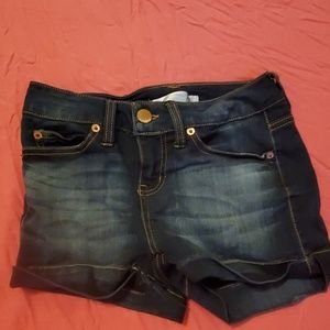 New boundaries shorts